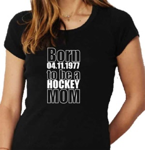 Born2be a Hockey MOM Shirt mit Geburtsdatum